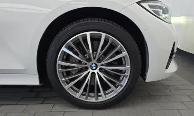 BMW 3-Series 2020, 30492 км, за 18136.9 USD - фото 21