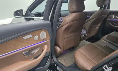 Mercedes-Benz E-Class 2021, 83680 км, за 22843.64 USD - фото 28