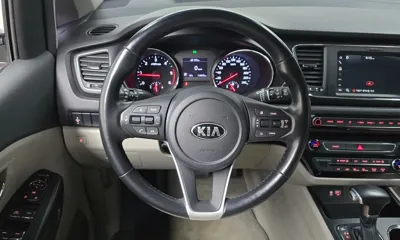 Kia Canival 2019, 118472 км, за 8527.24 USD - фото 13