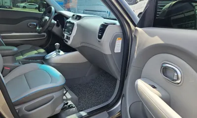 Kia Soul 2017, 48111 км, за 8586.73 USD - фото 19