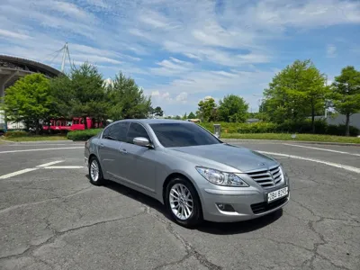 Hyundai Genesis 2010, 58720 км, за 3843.65 USD