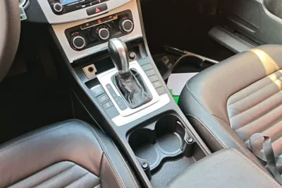 Volkswagen Magotan 2013, 123900 км, за 6790 USD - фото 16