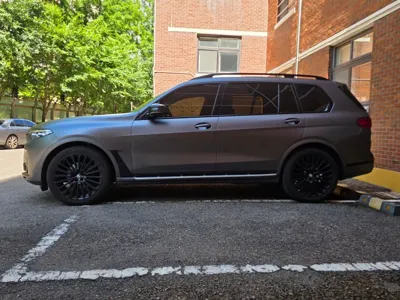 BMW X7 2020, 120000 км, за 40898.57 USD
