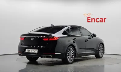 Kia K7 2016, 71715 км, за 9254.37 USD