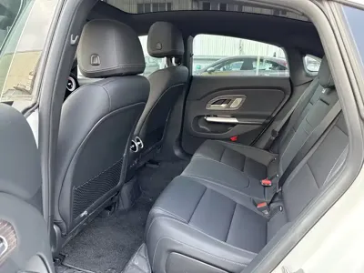 Mercedes-Benz 奔驰CLA新能源