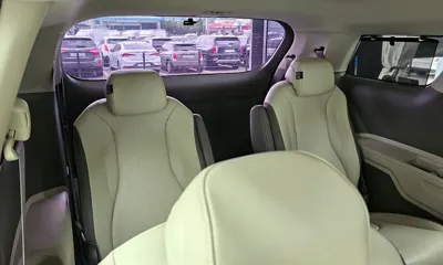 Kia Canival 2021, 52257 км, за 15754.23 USD - фото 32