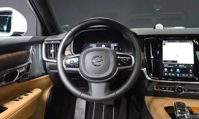 Volvo S90 2023, 93530 км, за 23337.44 USD - фото 13