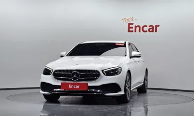 Mercedes-Benz E-Class 2021, 49065 км, за 22252.86 USD