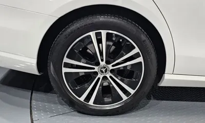 Mercedes-Benz E-Class 2021, 49065 км, за 22252.86 USD