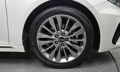 Kia K5 2019, 107214 км, за 9518.18 USD