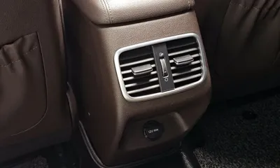 Kia K5 2019, 107214 км, за 9518.18 USD - фото 28