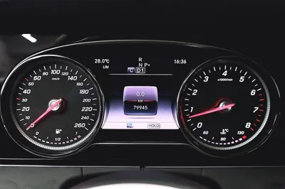 Mercedes-Benz E-Class 2019, 79945 км, за 15688.59 USD - фото 8