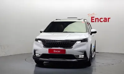 Kia Canival 2023, 63474 км, за 20511.81 USD