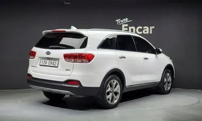 Kia Sorento 2016, 114098 км, за 8927.4 USD