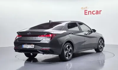 Hyundai Avante 2023, 46306 км, за 9583.83 USD