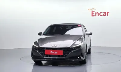 Hyundai Avante 2023, 46306 км, за 9583.83 USD
