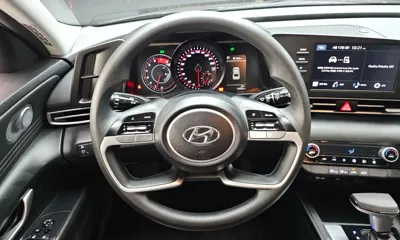 Hyundai Avante 2023, 46306 км, за 9583.83 USD - фото 13