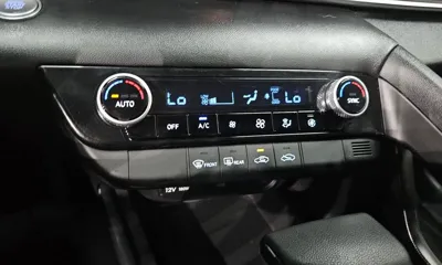 Hyundai Avante 2023, 46306 км, за 9583.83 USD - фото 28