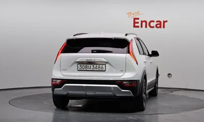 Kia Niro 2022, 102641 км, за 11636.22 USD