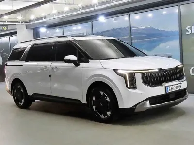Kia Canival · 2024 год