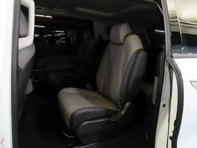 Kia Canival 2024, 86621 км, за 22646.71 USD - фото 7