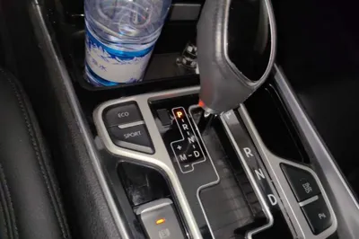 Geely Auto Emgrand GT 2017, 51000 км, за 5284 USD - фото 11