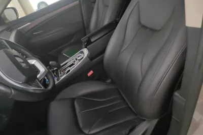 Geely Auto Emgrand GT 2017, 51000 км, за 5284 USD - фото 12