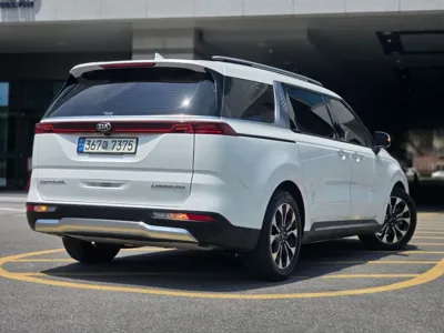 Kia Canival 2021, 29294 км, за 21031.54 USD - фото 4