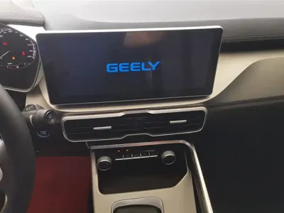 Geely Binyue 2023, 29500 км, за 8590.07 USD - фото 13