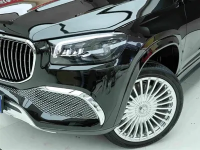 Mercedes-Benz GLS 2024, 41000 км, за 107119.76 USD - фото 21