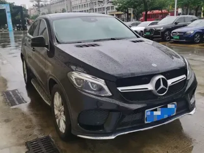 Mercedes-Benz GLE Coupe 2019, 120000 км, за 23461.9 USD