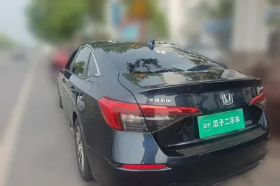 Honda Civic 2022, 28900 км, за 13814 USD