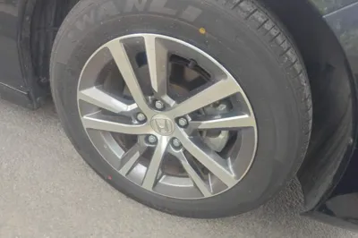 Honda Civic 2022, 28900 км, за 13814 USD - фото 8