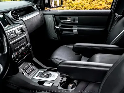 Land Rover Discovery 2013, 210000 км, за 24249.09 USD - фото 7