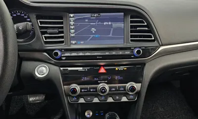 Hyundai Avante 2020, 42435 км, за 8855.19 USD - фото 12