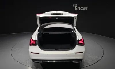 Mercedes-Benz A-Class 2021, 56704 км, за 15682.03 USD - фото 20