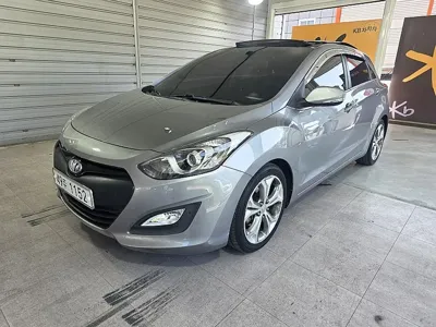 Hyundai i30 · 2012 год