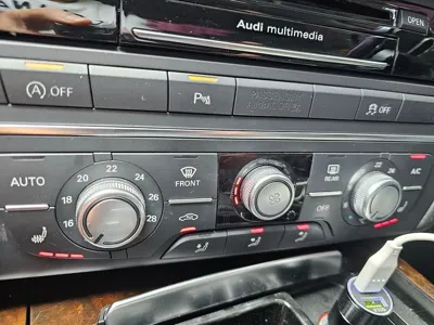 Audi A6 2015, 143000 км, за 5579.62 USD - фото 12