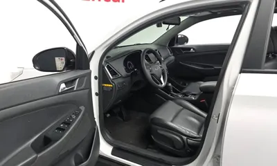 Hyundai Tucson 2016, 160172 км, за 5573.06 USD - фото 10
