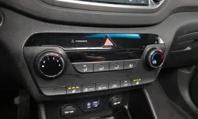 Hyundai Tucson 2016, 160172 км, за 5573.06 USD - фото 17