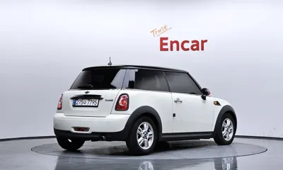 MINI Cooper 2013, 79382 км, за 4095.43 USD