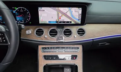 Mercedes-Benz E-Class 2022, 23705 км, за 26191.41 USD - фото 13