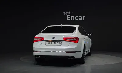 Kia K7 2015, 157003 км, за 4098.36 USD