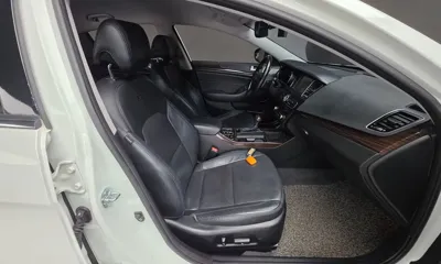 Kia K7 2015, 157003 км, за 4098.36 USD - фото 10