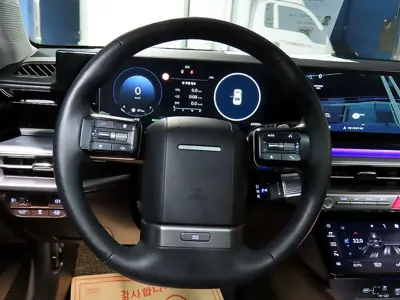 Hyundai Grandeur 2023, 49959 км, за 24484.71 USD - фото 8