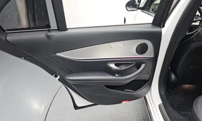 Mercedes-Benz E-Class 2017, 81161 км, за 15097.81 USD - фото 25