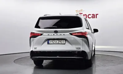 Toyota Sienna 2023, 23745 км, за 29859.51 USD