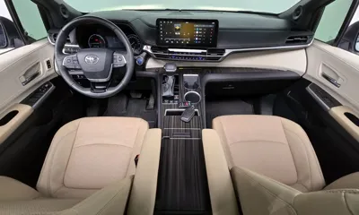 Toyota Sienna 2023, 23745 км, за 29859.51 USD - фото 7