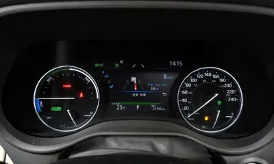 Toyota Sienna 2023, 23745 км, за 29859.51 USD - фото 8