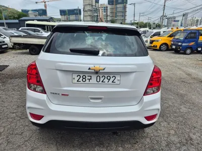 ChevroletGMDaewoo Trax 2017, 123600 км, за 3713.36 USD